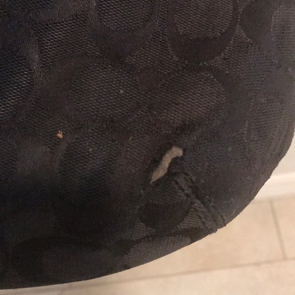 AUTHENTIC BLACK COACH PURSE - Picture 5 of 8